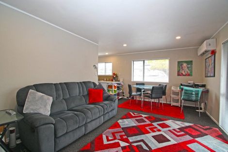 Photo of property in 47 Gilbert Street, New Plymouth, 4310