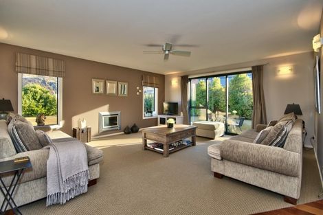 Photo of property in 14 Morning Star Terrace, Arthurs Point, Queenstown, 9371