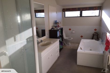 Photo of property in 16 Greers Road, Ilam, Christchurch, 8041