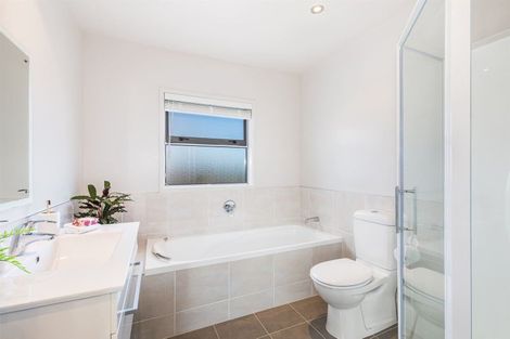 Photo of property in 20 Nelson Avenue, Aotea, Porirua, 5024