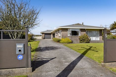Photo of property in 5 Flint Road West, Stratford, 4332
