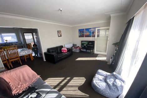 Photo of property in 2/54 East Street, Papakura, 2110