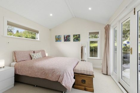 Photo of property in 11 Firth Terrace, Karori, Wellington, 6012