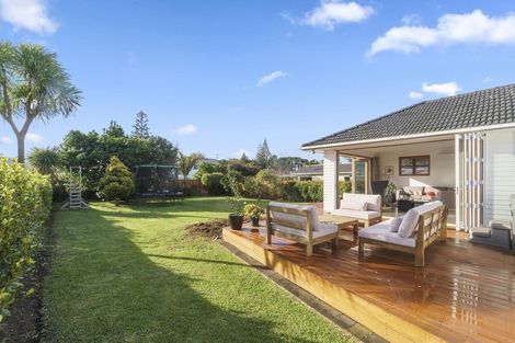 Photo of property in 36 Totara Road, Te Atatu Peninsula, Auckland, 0610