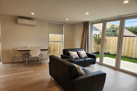 Photo of property in 2/117 Burke Street, Sydenham, Christchurch, 8023