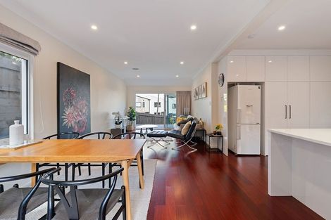 Photo of property in 3 Makara Road, Karori, Wellington, 6012