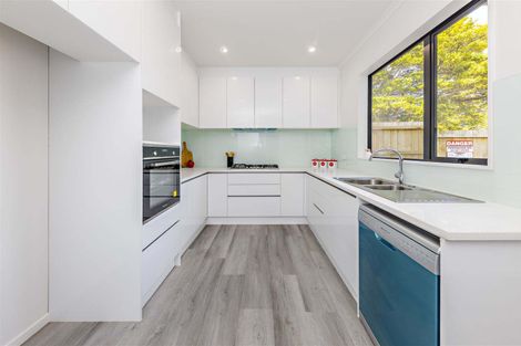 Photo of property in 1/32 Alfriston Road, Manurewa East, Auckland, 2102