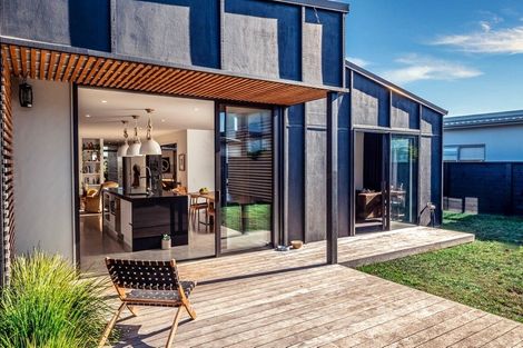 Photo of property in 15 Awatira Drive, Papamoa Beach, Papamoa, 3118