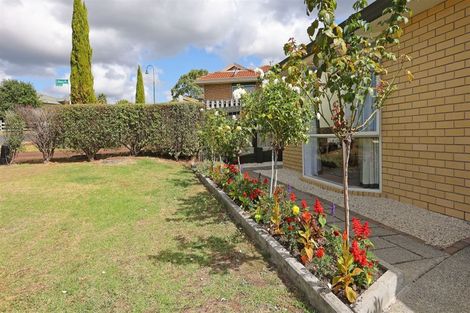 Photo of property in 26 Martin Jugum Lane, Ranui, Auckland, 0612