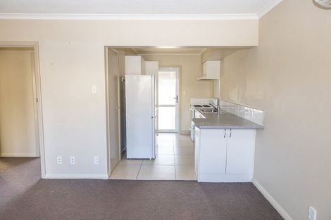 Photo of property in 214 Main South Road, Green Island, Dunedin, 9018