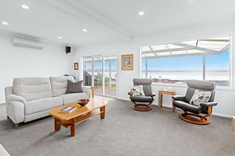Photo of property in 9 Whakarire Avenue, Westshore, Napier, 4110