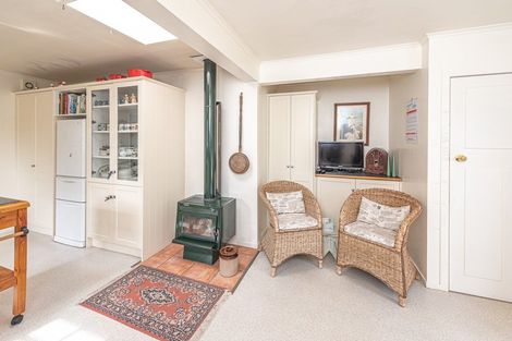 Photo of property in 52 Parsons Street, Saint Johns Hill, Whanganui, 4501