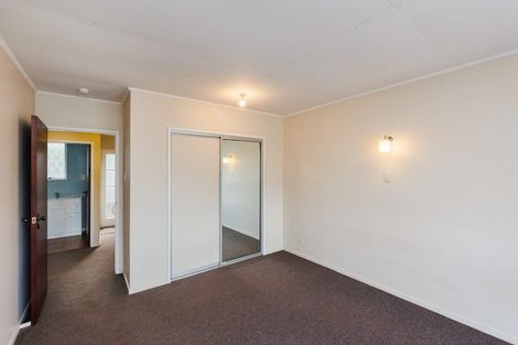 Photo of property in 3 Frimley Street, Awapuni, Palmerston North, 4412