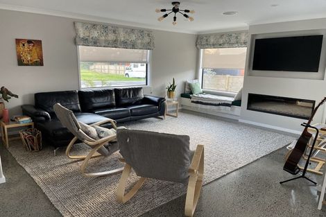 Photo of property in 11 Nelson Lane, Omokoroa, 3114