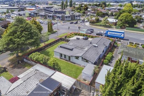 Photo of property in 2 Beaumaris Way, Conifer Grove, Takanini, 2112