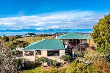 Photo of property in 81 Pomona Road, Ruby Bay, Upper Moutere, 7173