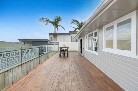 Photo of property in 805 Whangaparaoa Road, Manly, Whangaparaoa, 0930