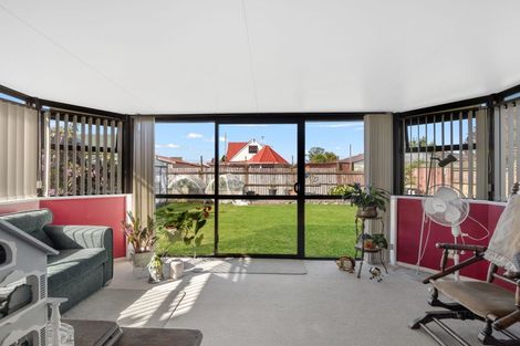 Photo of property in 20 Briarmont Street, Avondale, Christchurch, 8061