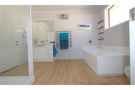 Photo of property in 74b Stephenson Street, Blenheim, 7201