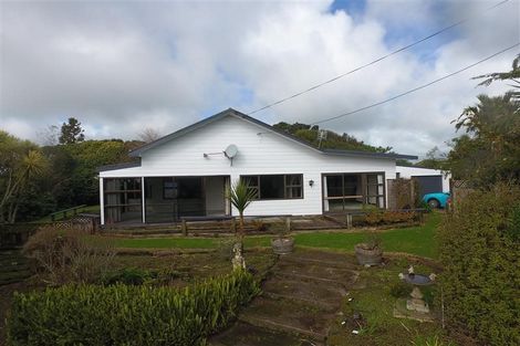 Photo of property in 627 South Road, Omata, New Plymouth, 4374