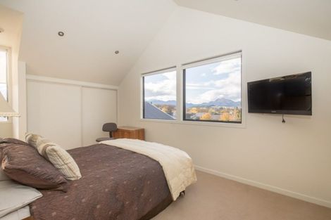 Photo of property in 22 Old Station Avenue, Wanaka, 9305