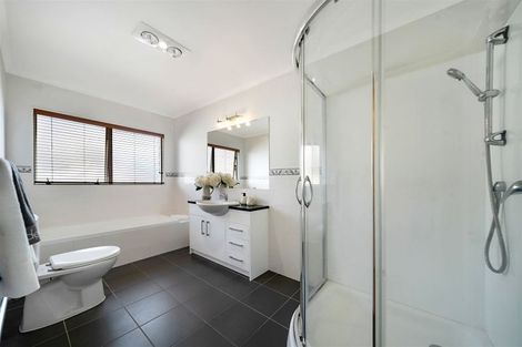 Photo of property in 23 Leafield Crescent, Henderson, Auckland, 0612