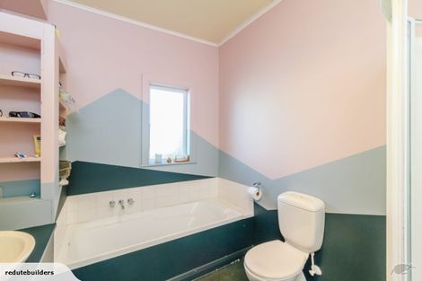 Photo of property in 24 Tui Street, Alicetown, Lower Hutt, 5010