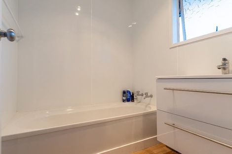 Photo of property in 76a Browning Street, Leamington, Cambridge, 3432