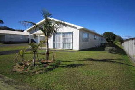 Photo of property in 20 Oneroa Road, Russell, 0202
