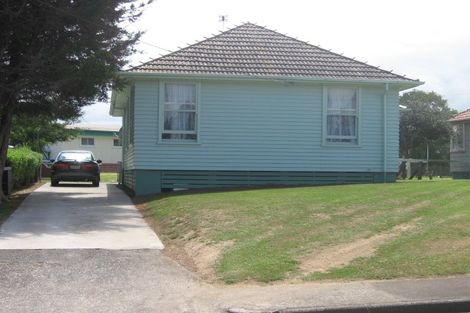 Photo of property in 15 William Blofield Avenue, Wesley, Auckland, 1041