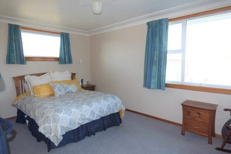Photo of property in 1 Ivel Street, Oamaru North, Oamaru, 9400
