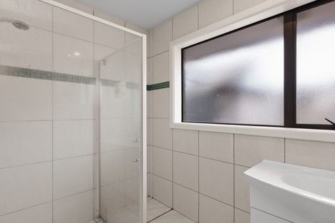 Photo of property in 21 Walcot Street, Bromley, Christchurch, 8062