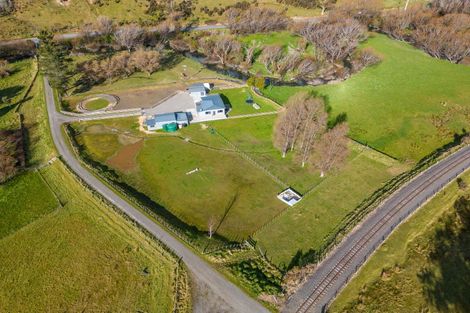 Photo of property in 10 Station Road, Mauriceville, Masterton, 5882