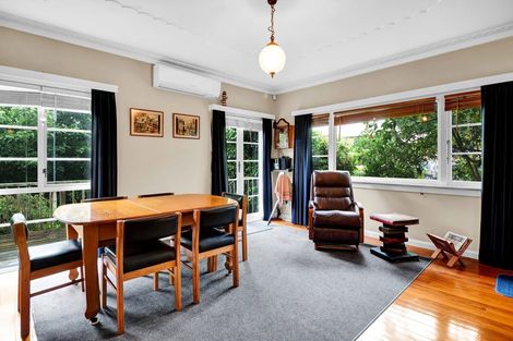 Photo of property in 33 Rogan Street, New Plymouth, 4310