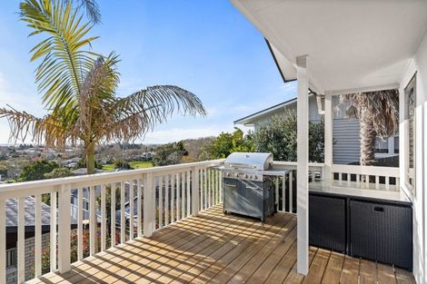 Photo of property in 15b Seymour Place, Bellevue, Tauranga, 3110