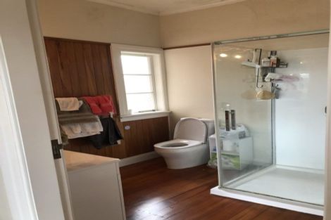 Photo of property in 7 Otahuri Crescent, Greenlane, Auckland, 1051