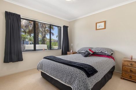 Photo of property in 56 Beachwater Drive, Papamoa Beach, Papamoa, 3118