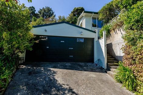 Photo of property in 11 Acheron Road, Paremata, Porirua, 5026
