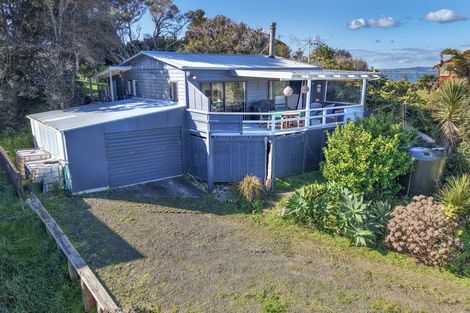 Photo of property in 6569 Pouto Road, Pouto, 0391