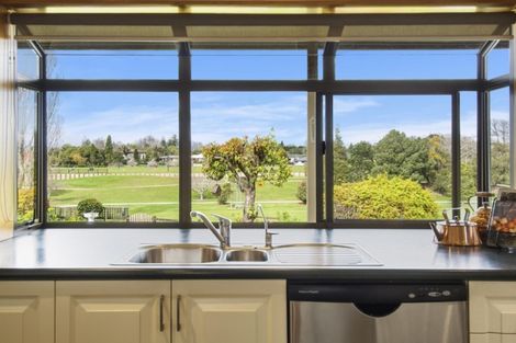 Photo of property in 54 Links View Drive, Omokoroa, 3114