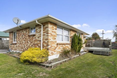 Photo of property in 15 Sunrise Avenue, Owhata, Rotorua, 3010
