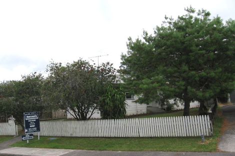Photo of property in 162 Sunnynook Road, Sunnynook, Auckland, 0620