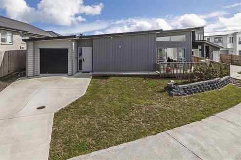 Photo of property in 42 Huarahi Pai Road, Huapai, Kumeu, 0810