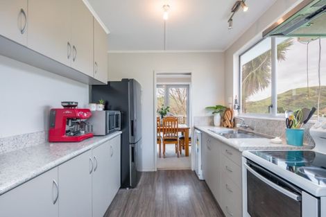 Photo of property in 18 Ilam Grove, Kelson, Lower Hutt, 5010