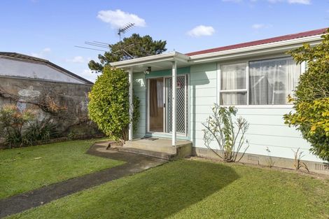 Photo of property in 49 Seddon Street, Wallaceville, Upper Hutt, 5018