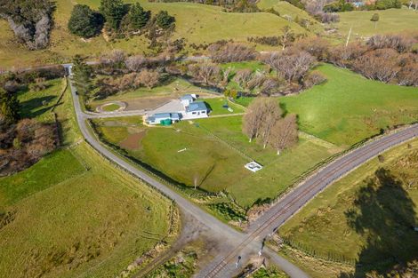 Photo of property in 10 Station Road, Mauriceville, Masterton, 5882