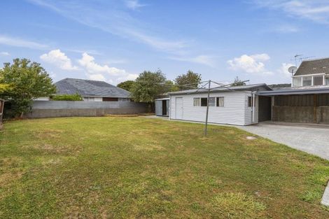 Photo of property in 42 Kashmir Avenue, Clouston Park, Upper Hutt, 5018