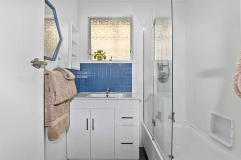 Photo of property in 14 Luke Place, Fairy Springs, Rotorua, 3015