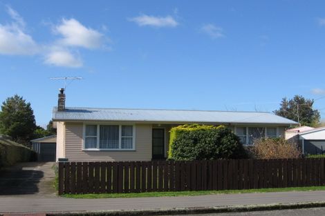 Photo of property in 13 Moore Street, Featherston, 5710