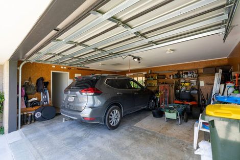 Photo of property in 1087 Queen Street East, Levin, 5571